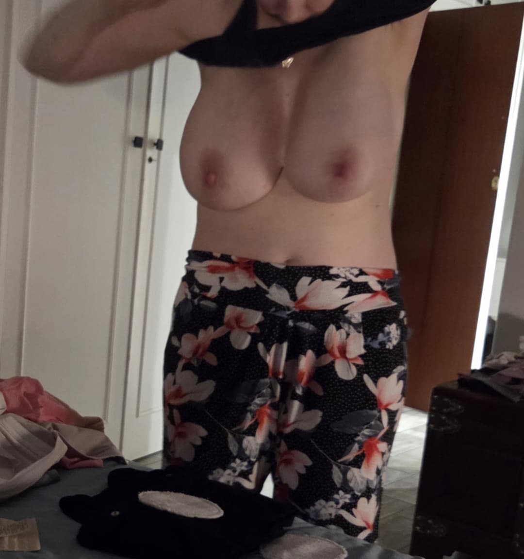 Spy hot wife in blue and black panties