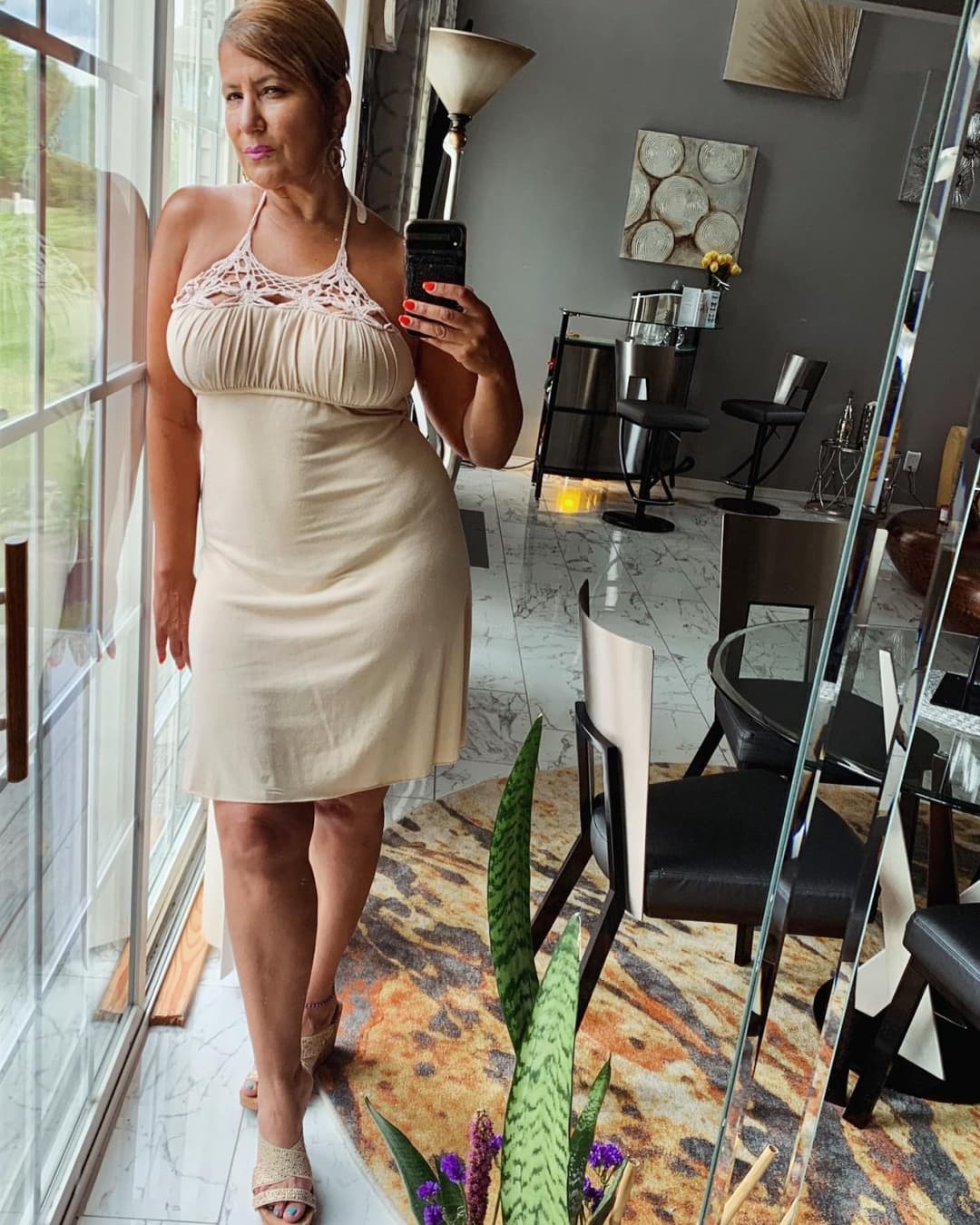 Thick Gilf flight attendant 3