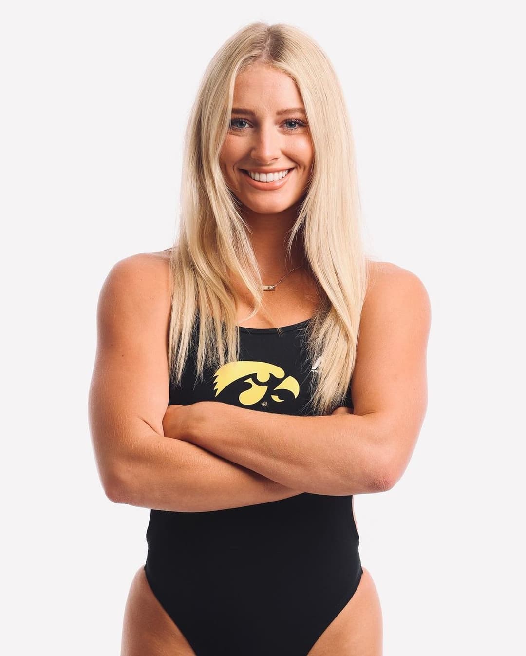 Tight College Athlete Makayla(Uniform)(Bikini)