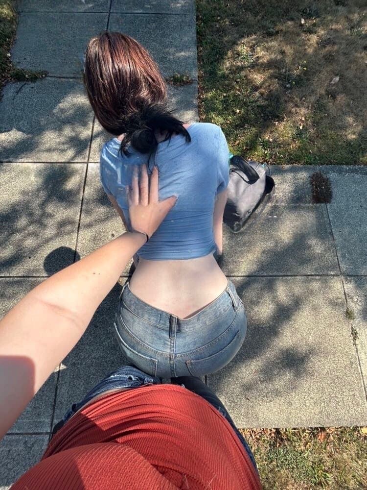 Her Plump Ass Bent Over For A Special Friend ?