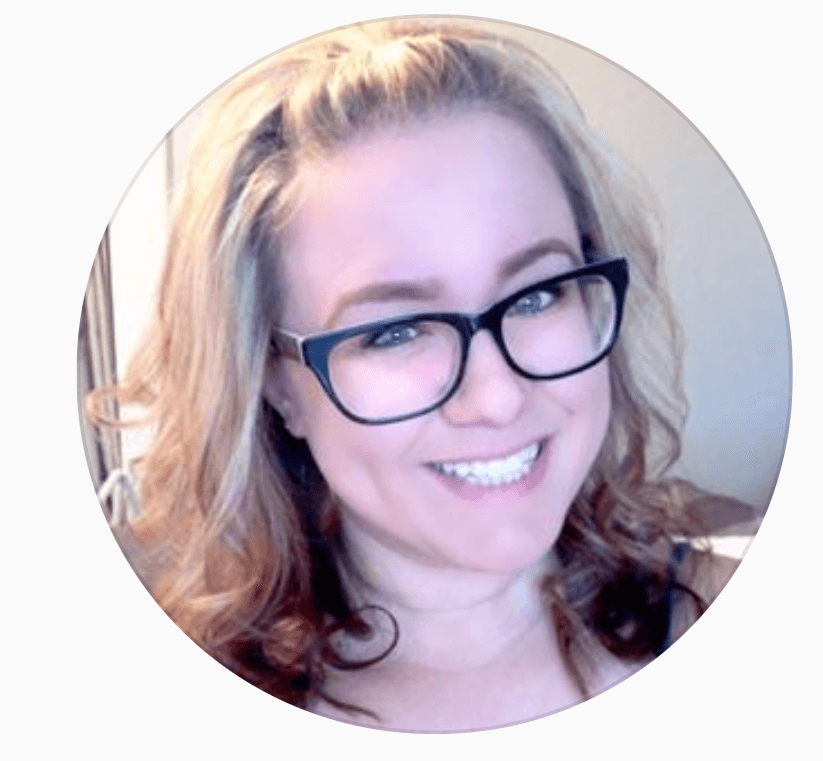 Hot blonde milf Katie totally naked!