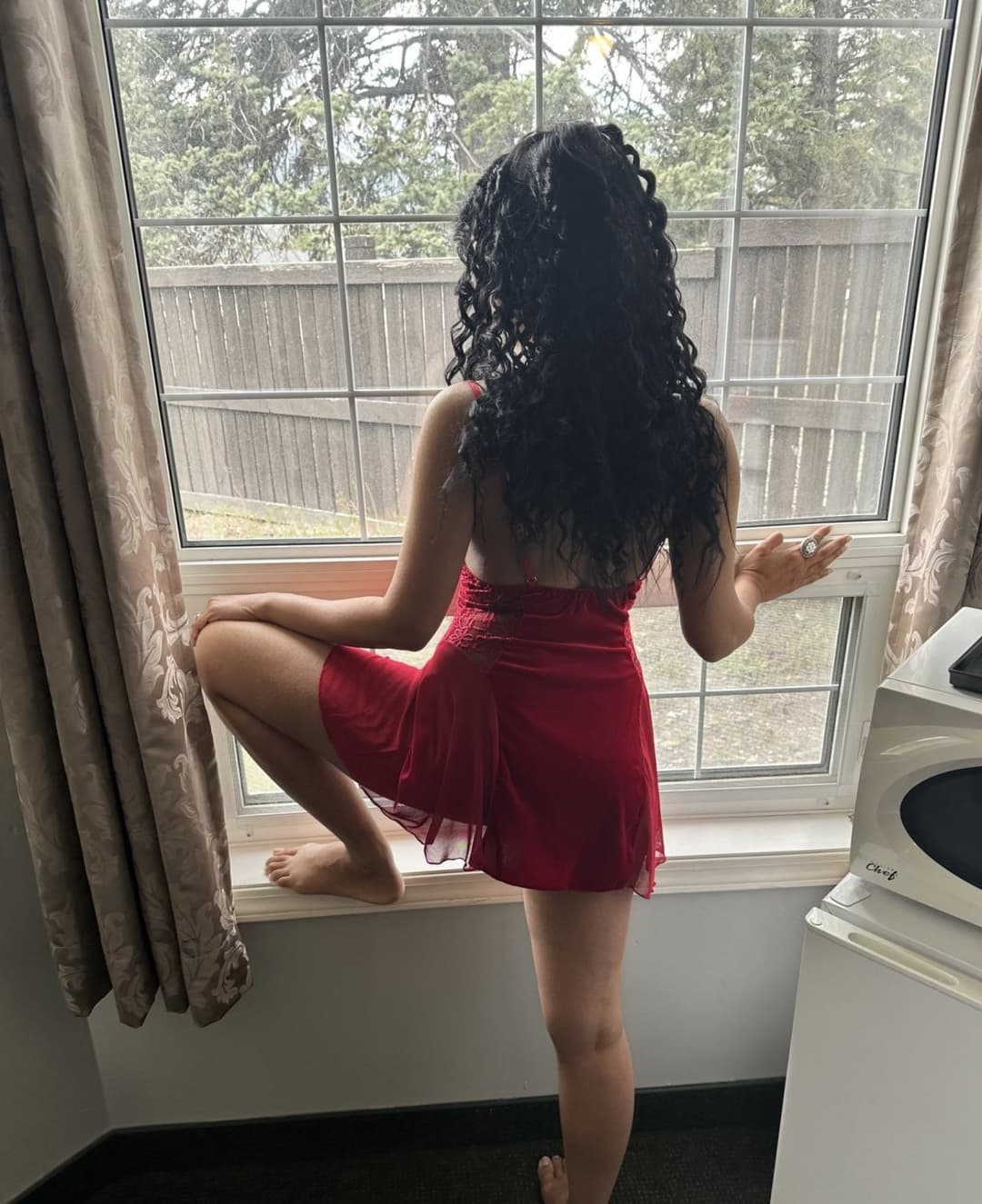 Arabic Desi wife dresses sexy and wants to get creeampied by big dick