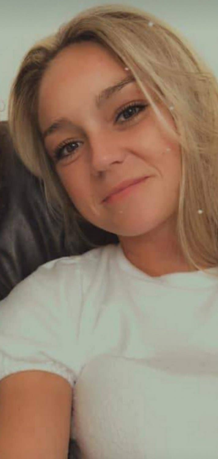 Leana cute lesbian slut