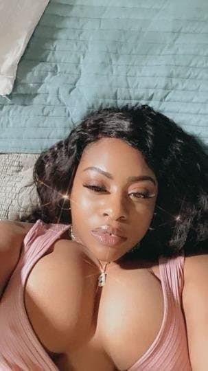 PERFECT mature ebony cougar milf mom sucks BBC and shows off her AMAZING fat thick natural ass