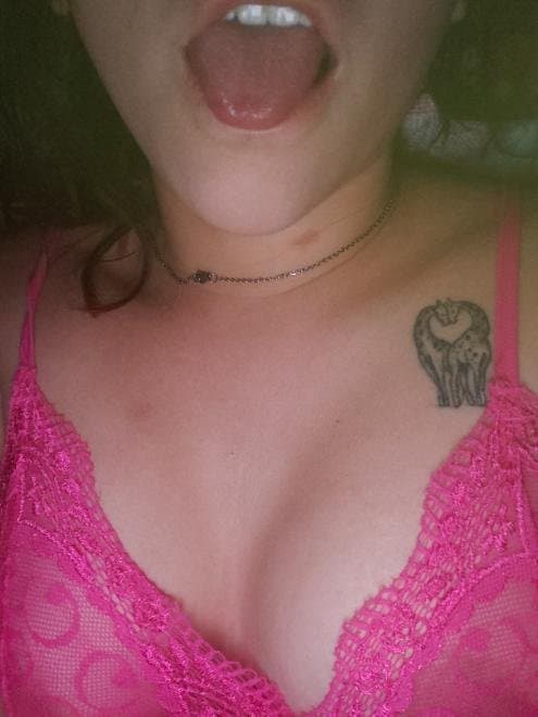 Lidia Fabiola quemada por puta infiel por su cornudo