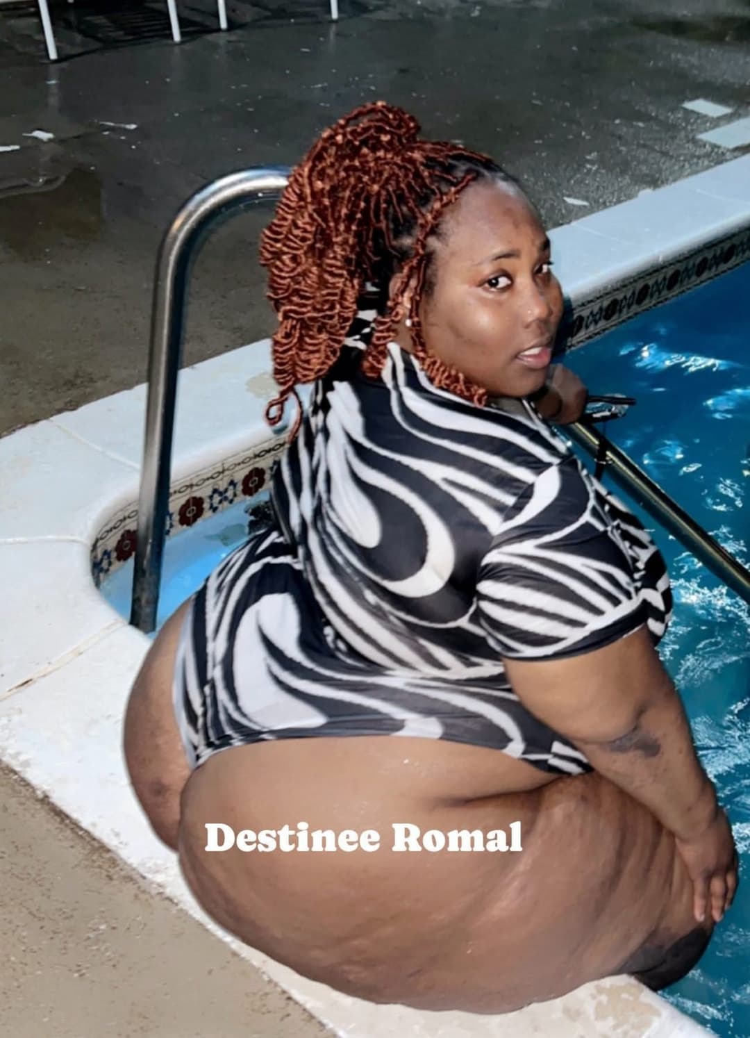 SSBBW EBONY HUGE OLE BIG ASS BOOTY