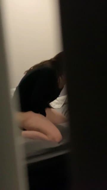 Pervert Watches His Stepmom Have Phone Sex