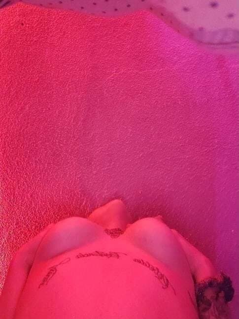 amiguita chilena se toca