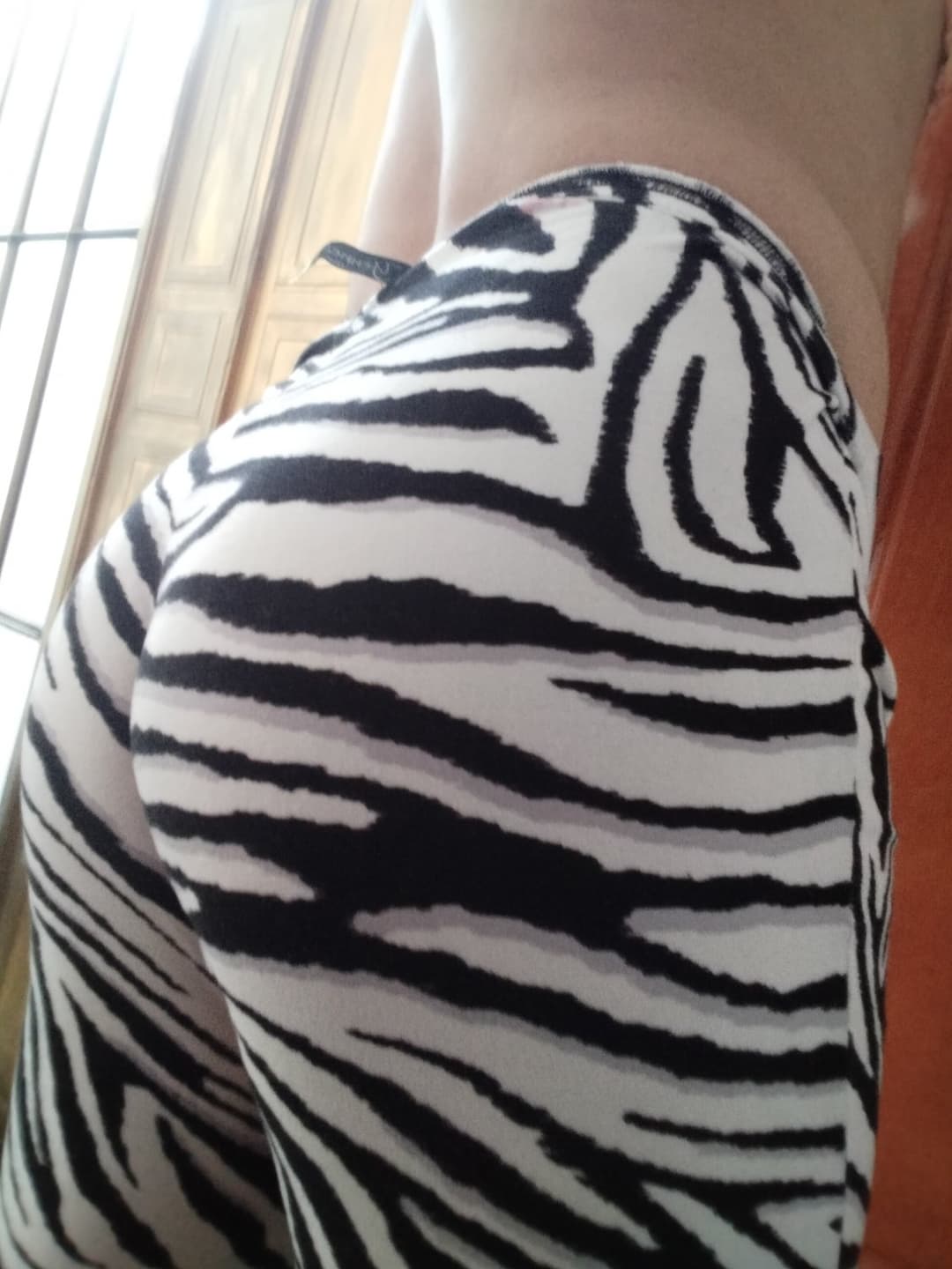 Culo en pijama de cebra