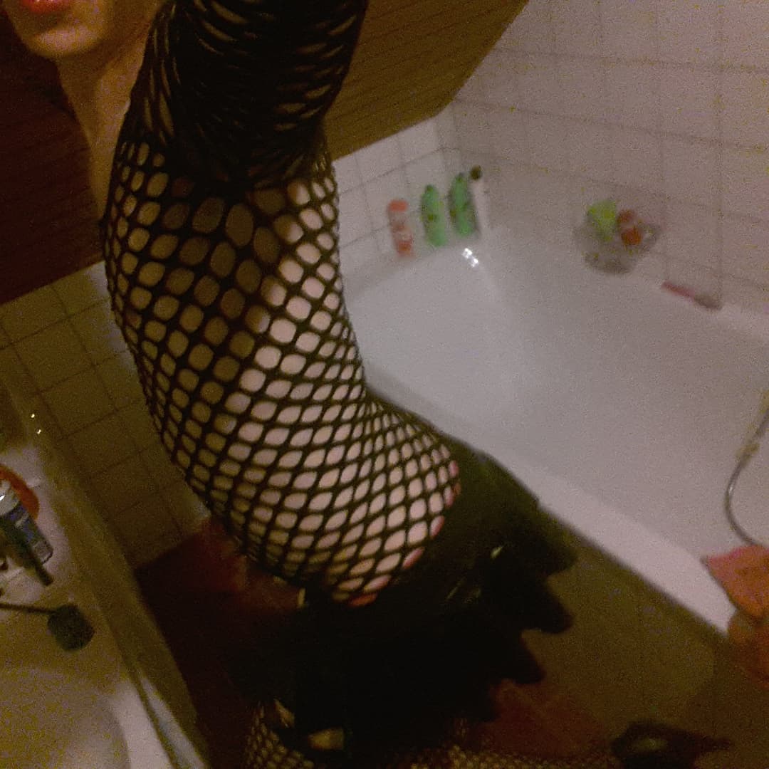 Schlampe Hure Nutte Sabrina Pink Oberhausen Piss Drinking Cum Slut Whore Ramon Hooker Fotze