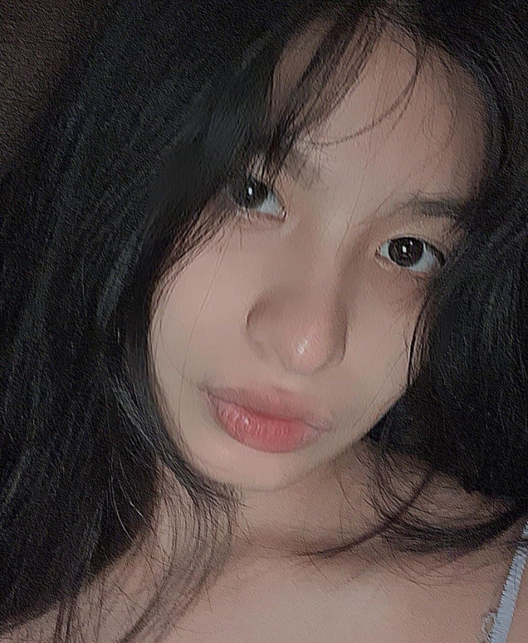 Wanna see her butthole? Or is that weird?