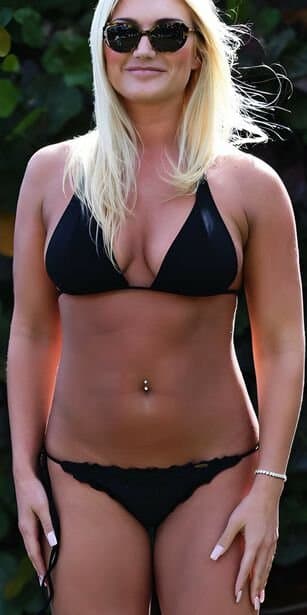 Brooke Hogan Big Luscious Tits & Banging Body How Could You Not Resist a Hot Edging Session for Her