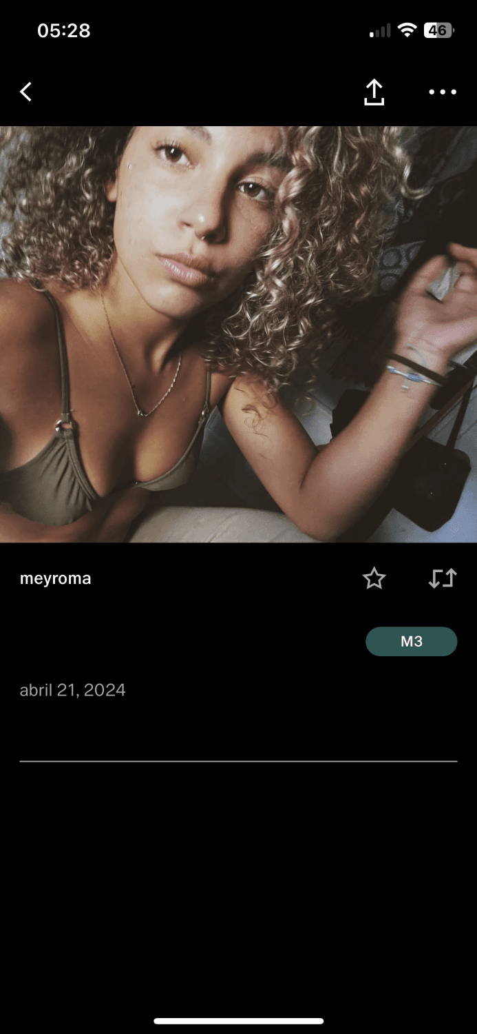 May Roma peitinho durinho adora mascar chiclete Delicia