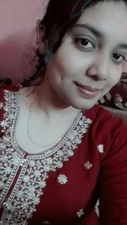 Beautiful Sexy Indian Figure GF Pressing Boobs Fingering