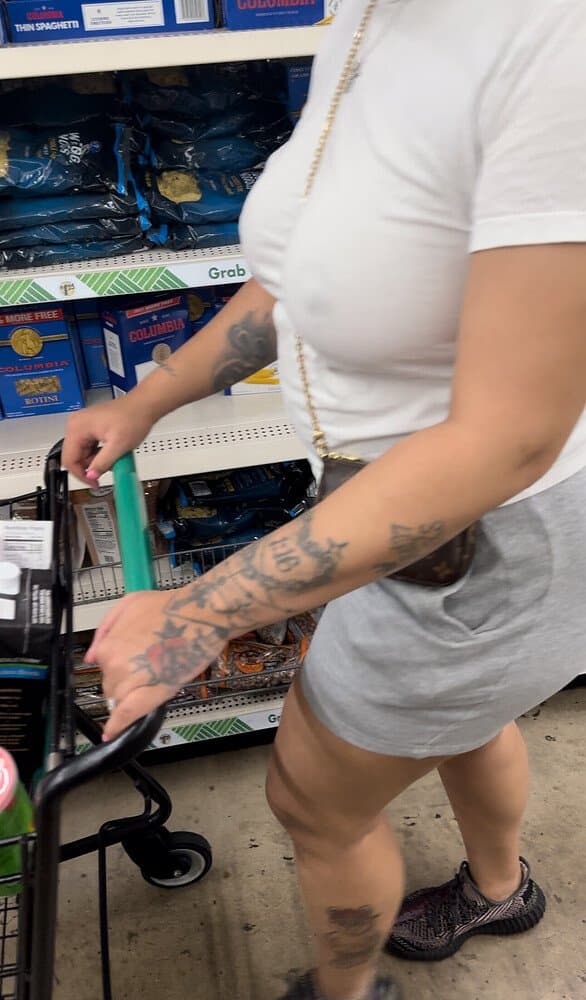 Thick Puerto Rican With Pokies