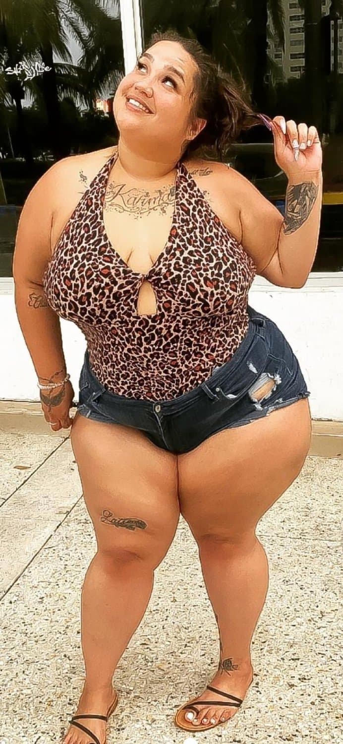 M3GA FAT A$S MaMi !!!!