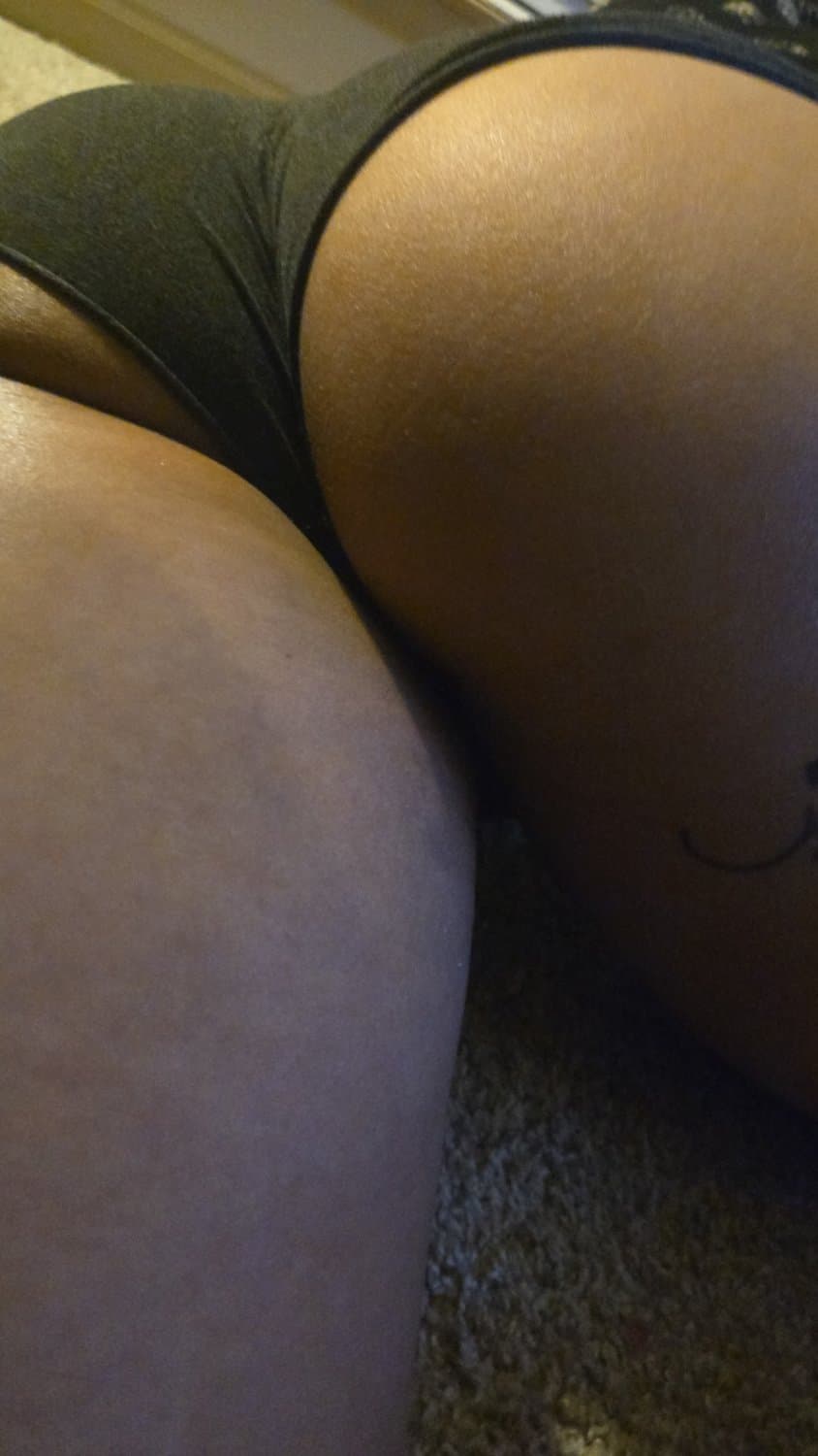 Thot red bitch deszi