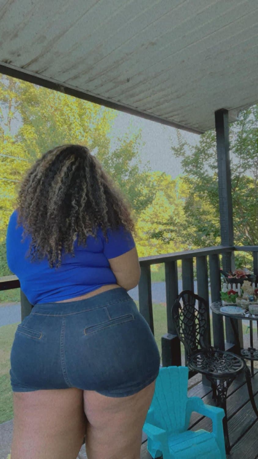 CHUBBY THICK BIG ASS EBONY BBW SSBBW GOONER MATERIAL