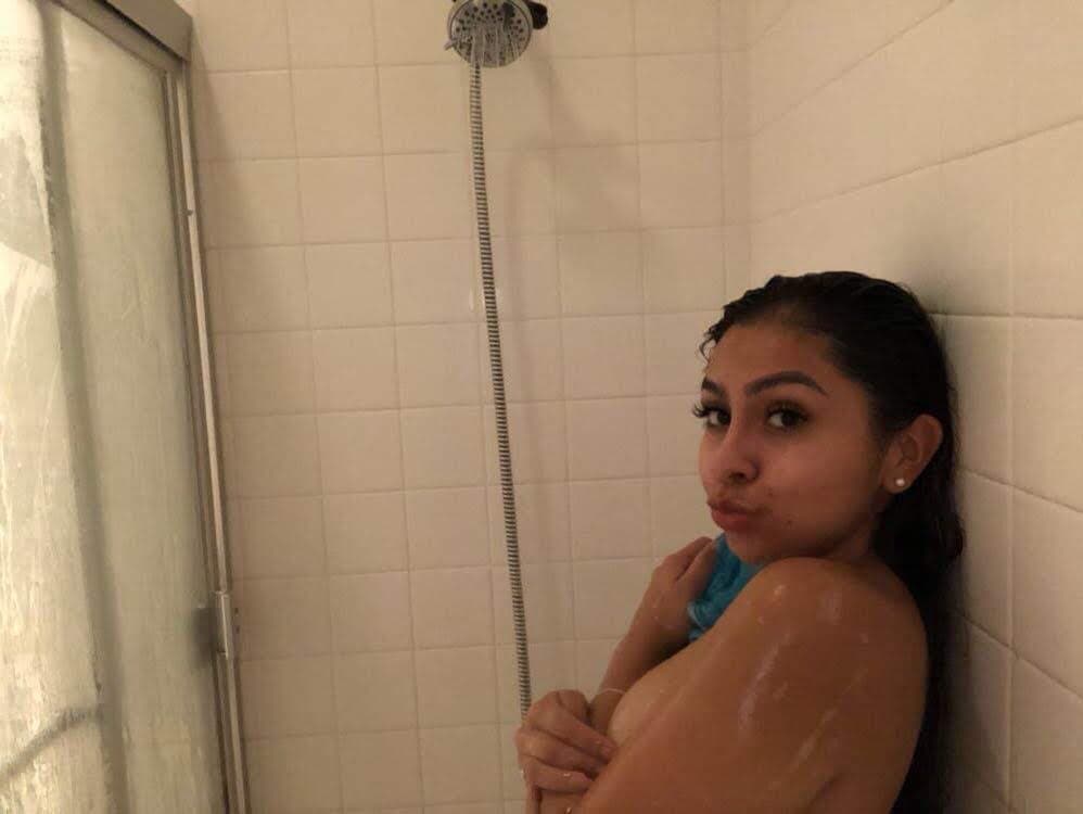 Hot Girlfriend Leaked