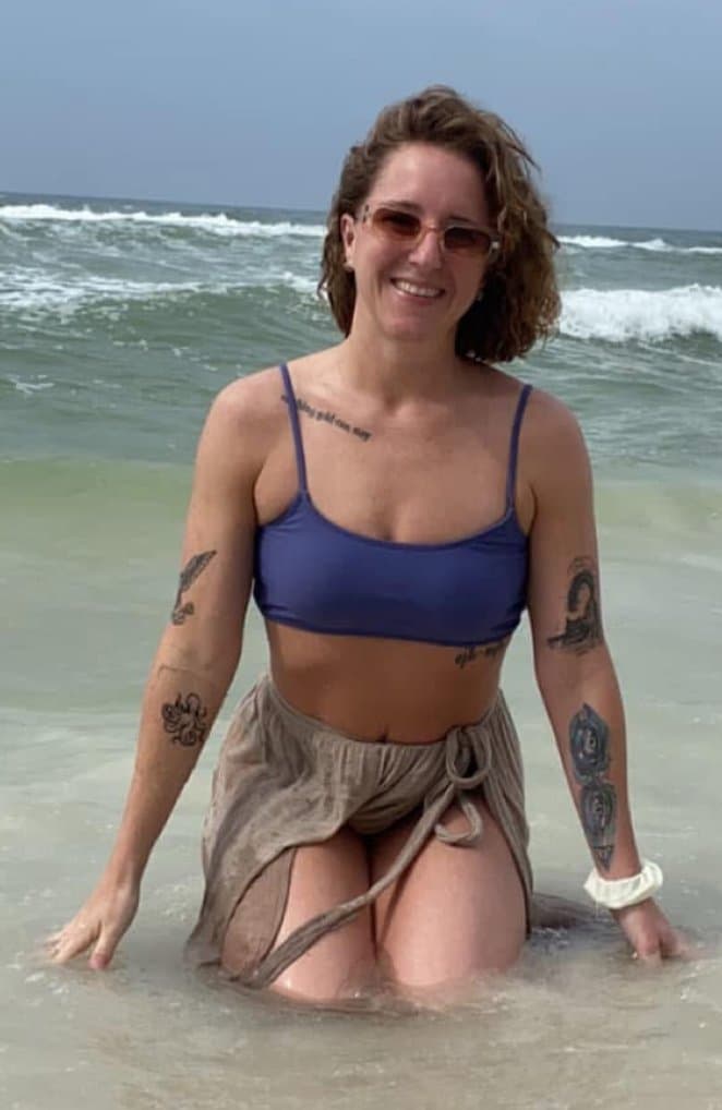 Hot and Fit MILF Teacher (The reason I failed English class)