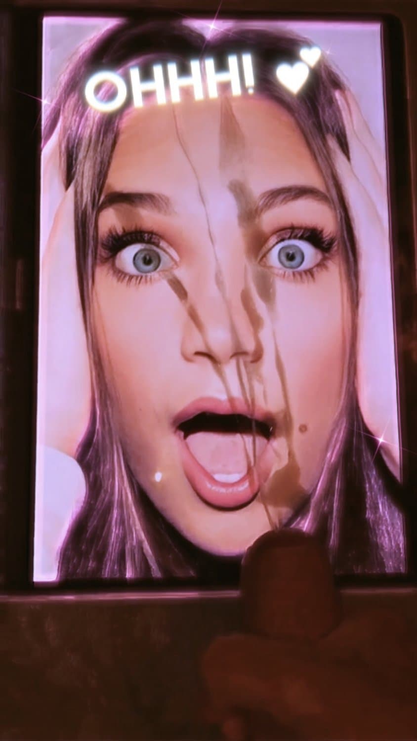 Maddie is a total cumslut ?