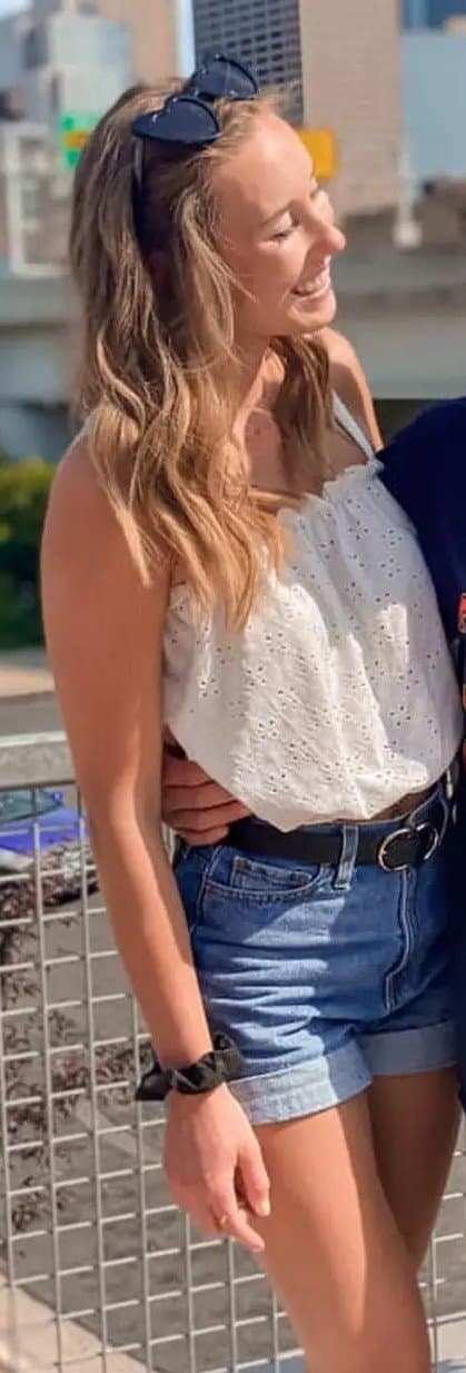 Petite dirty blonde Kelsi made famous.  Sexy little girlfriend wants to be a webslut.