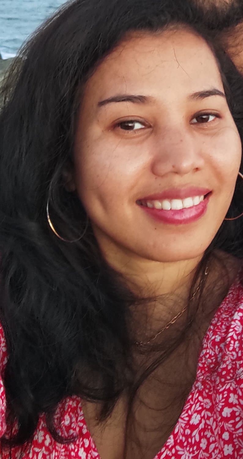 poor asian babe get showed by her her boyfriend