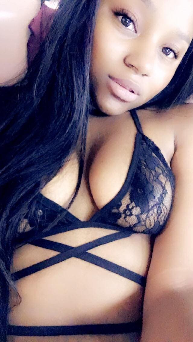 Freaky ebony Ahkarie Brionne