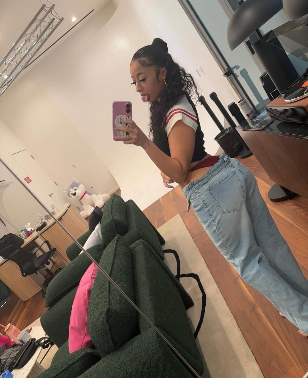 Sexy Jaden Newman ???