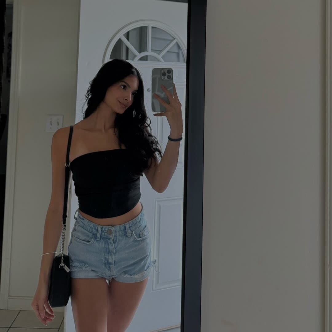 Ecuatorianas #6: Mell