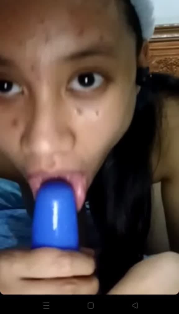 hot indonesian slut sucking with spit