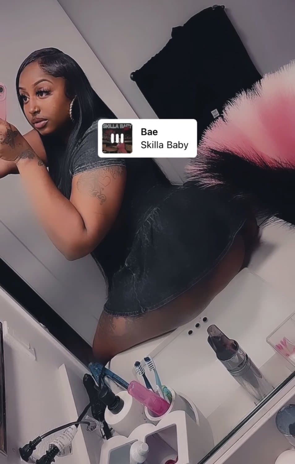 Sexy black milf showing off lingerie