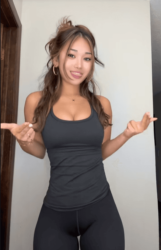 Mikaela Tiktok Girl AI Nudes