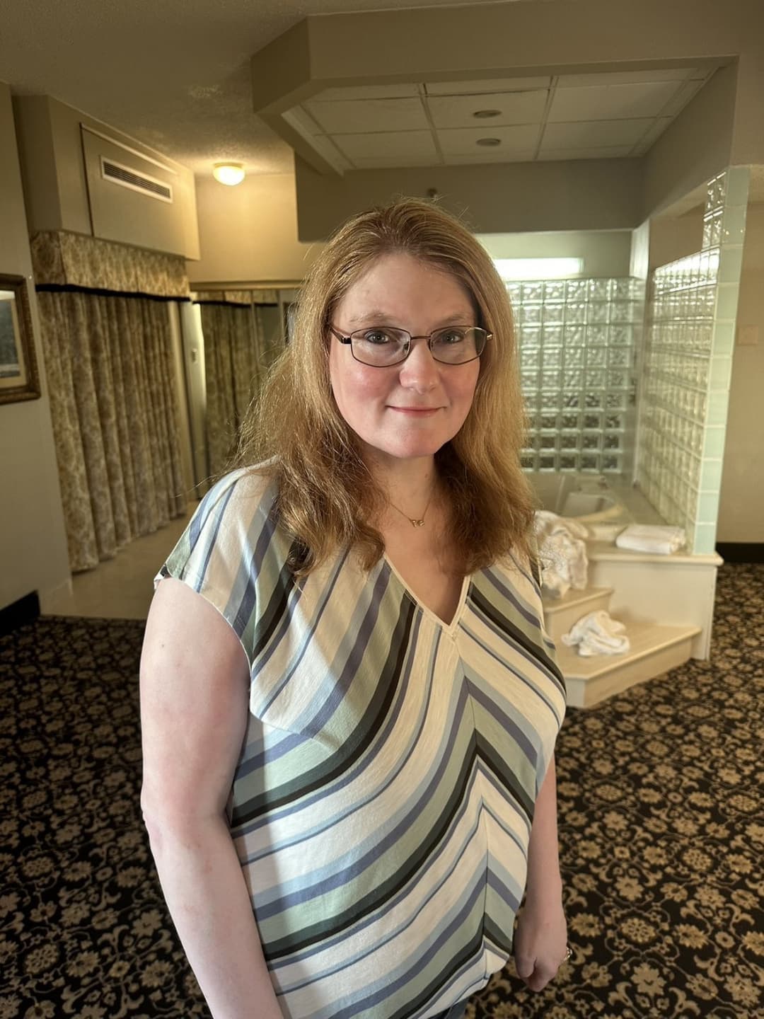 Click to view full size Janna sexy Pa slut wife with giant tits