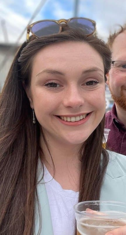 Horny lesbians Lottie and Katie keep each other entertained - deepfakes