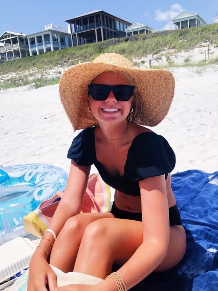 Sexy blonde college girl fucked by bwc guy