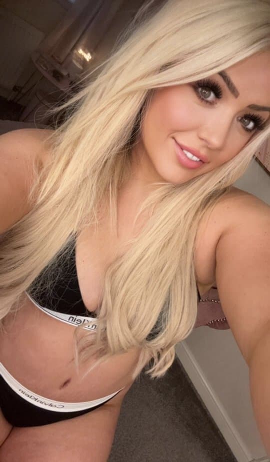 Hot milfs spicy pics leaked