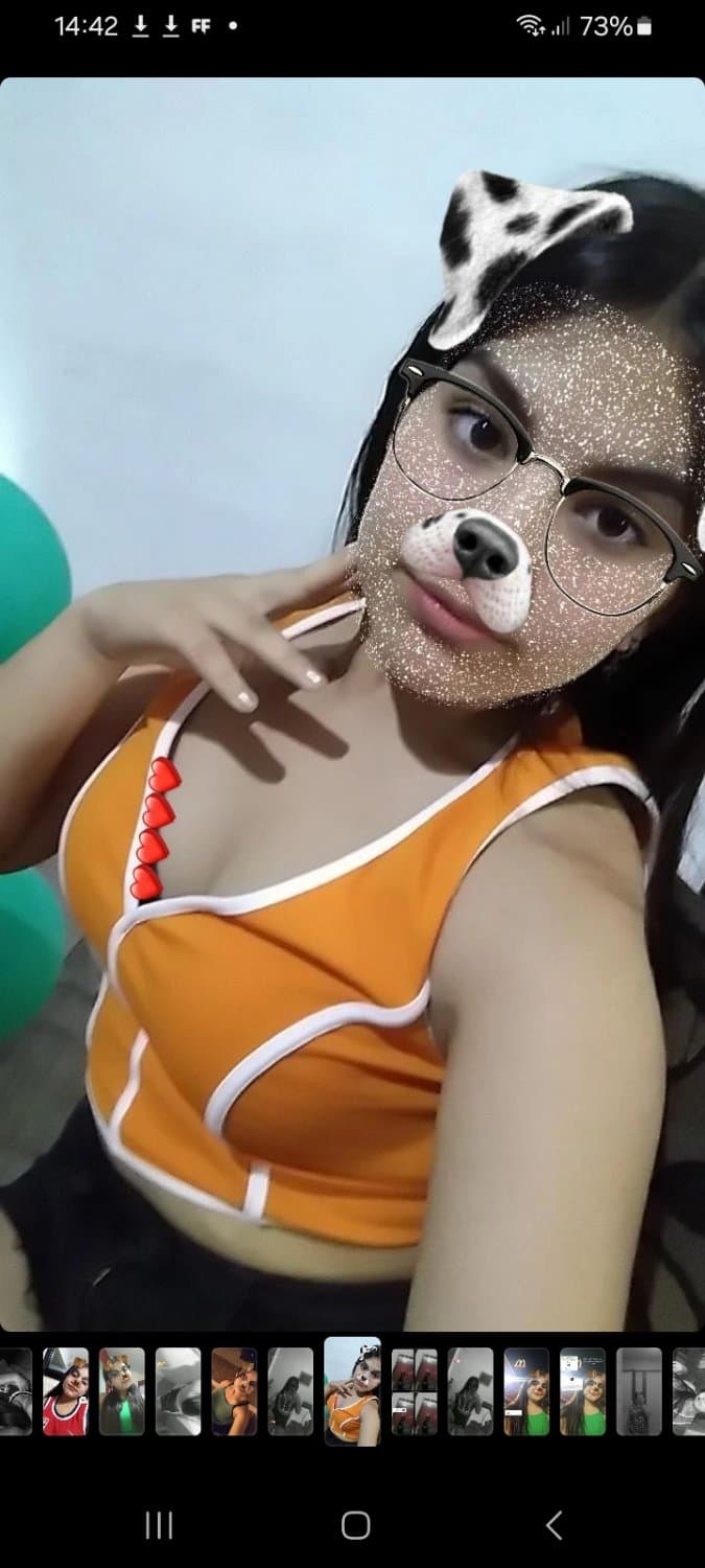 Sofi blanquita tetona putita zorrita alzada.