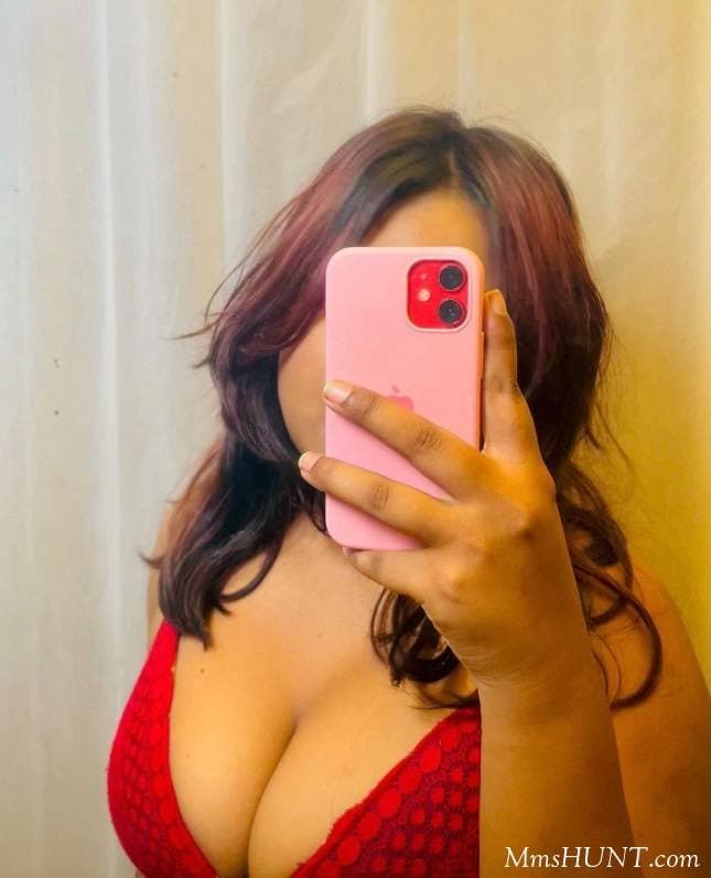 Chubby Horny Babe Giving Handjob, Blowjob, Painful Fucking & Moaning