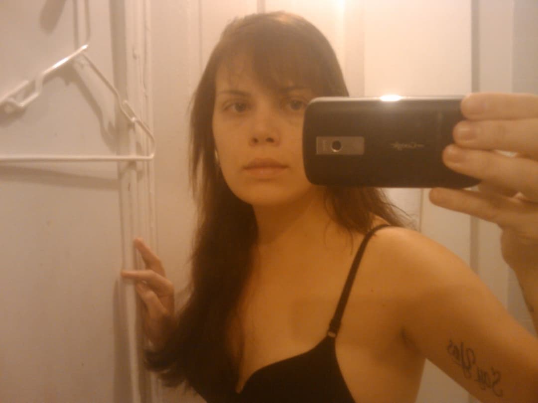 amateur dicksucker doing what she does best