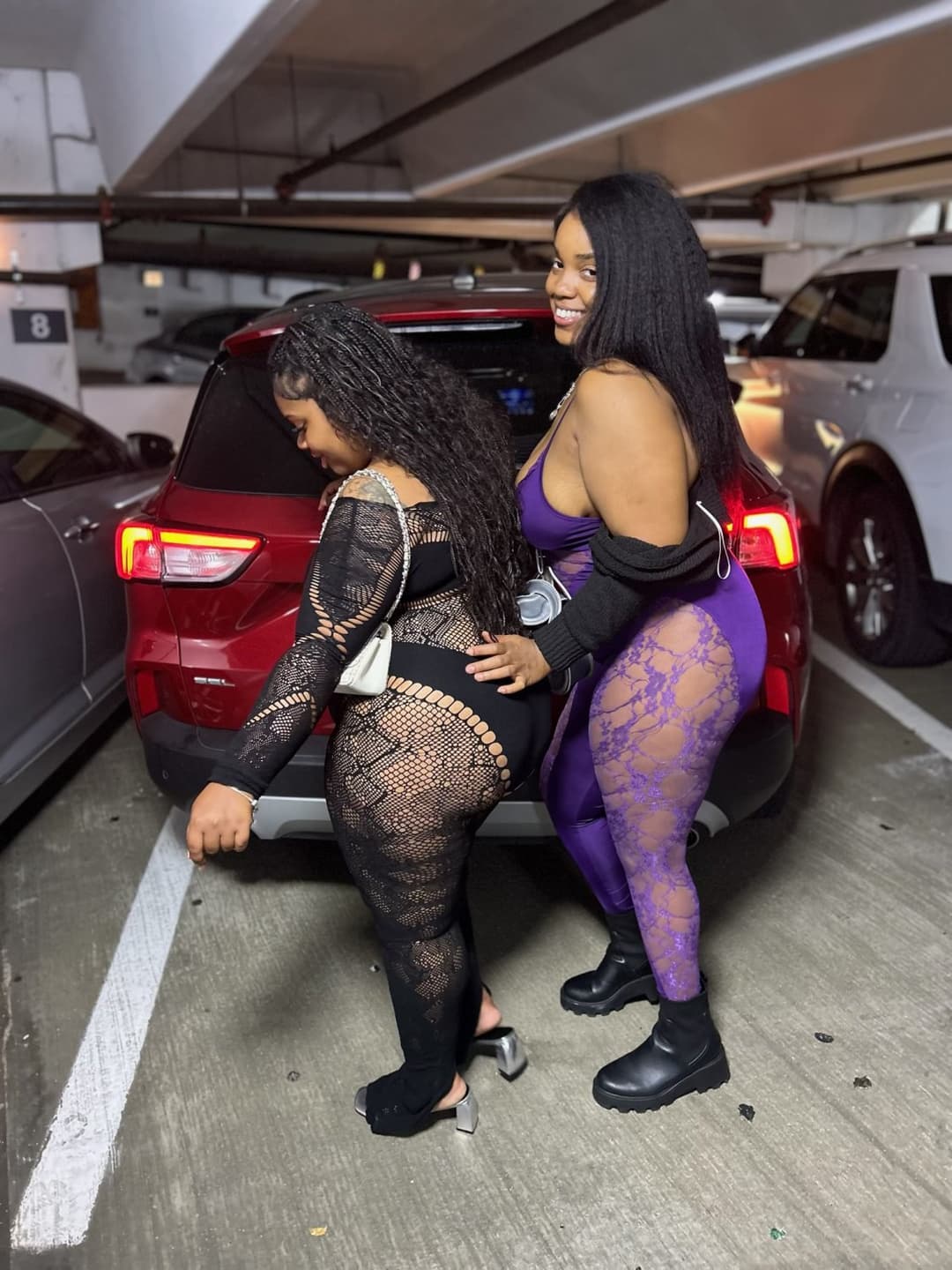 My ex and her bsf thicc asf, send dick pics to her mom in black ?told her I’d rape her Crystal thom