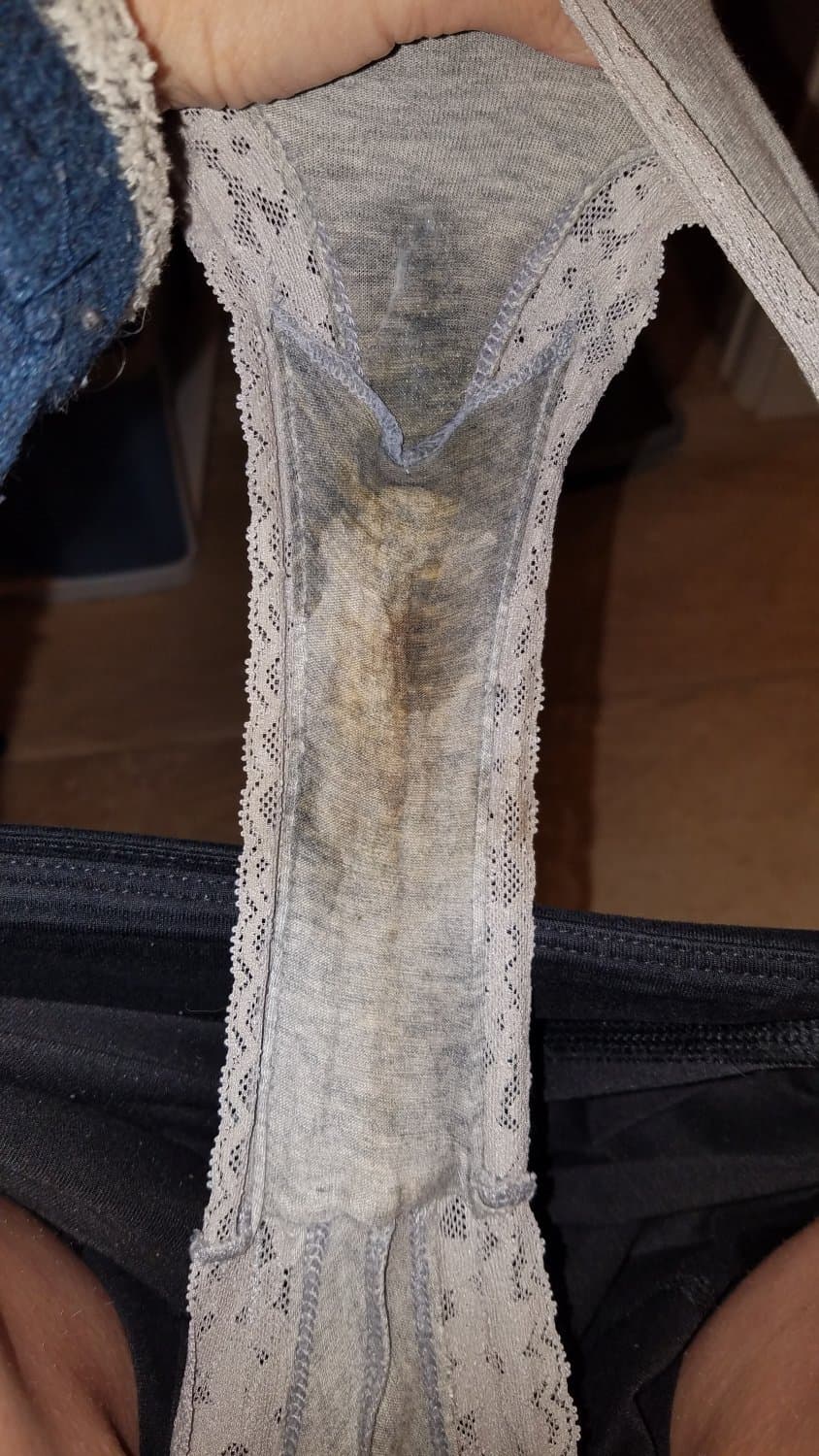 Army hotwife, more random pics that she sent me. She love filthy panty pics and bathroom pics.