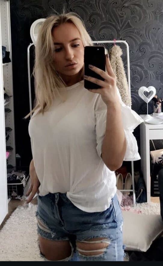 Swedish Denice, 21 Built to take only the biggest of dicks