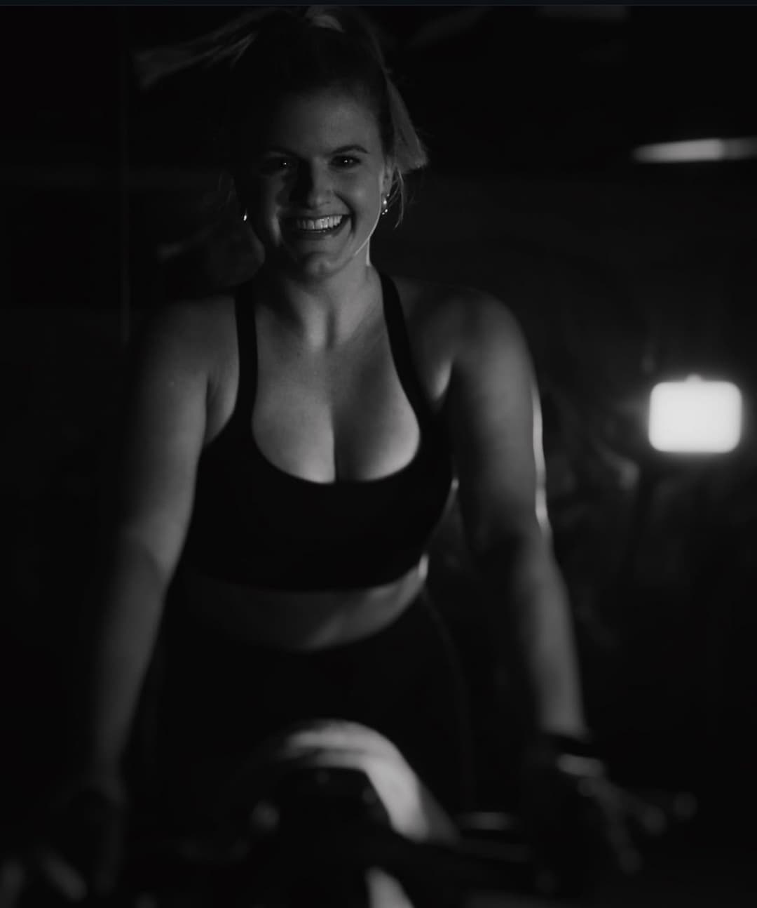 Click to view full size Hot smiles anchor