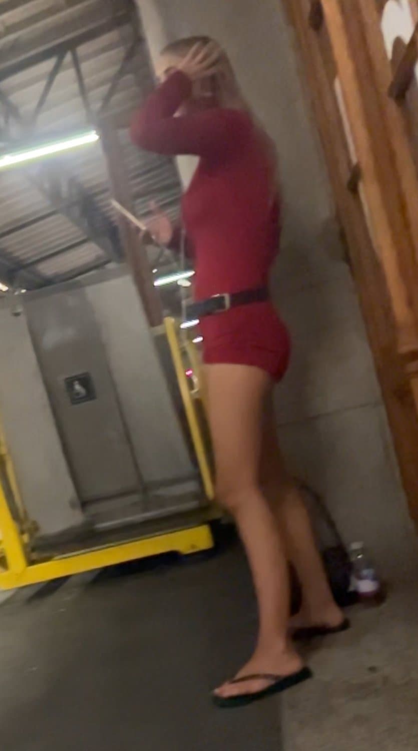 Candid teen in red bodysuit - perfect ass and tits