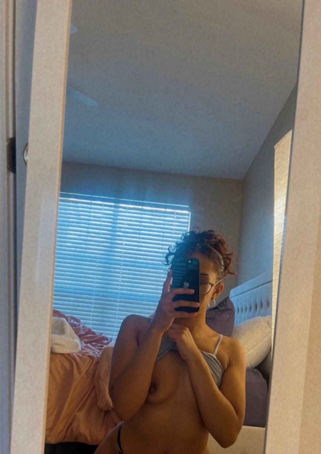 Ft Campbell Army slut; Ella Perry