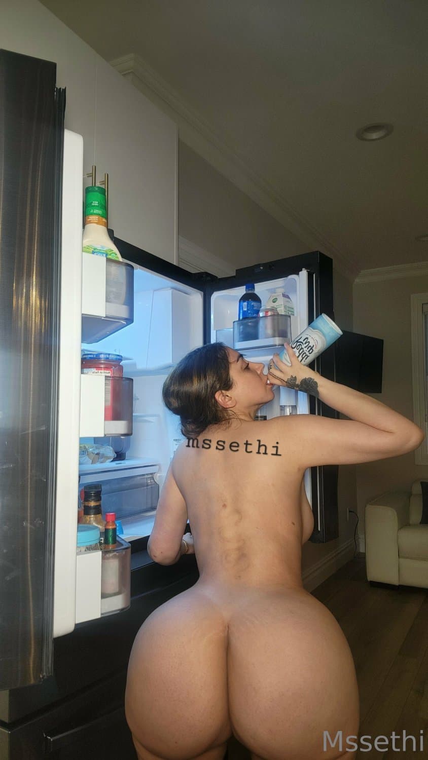 MS .S ETHI 2 XXX - INDIAN WITH THE FATTEST ASS