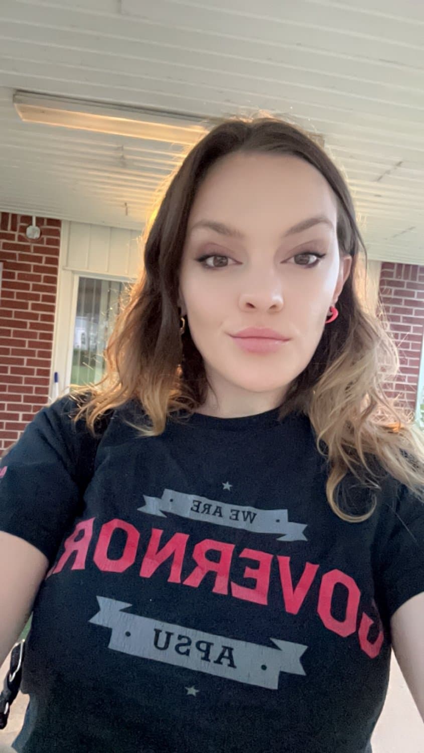 Cheating on chubby redhead with neighbor ???