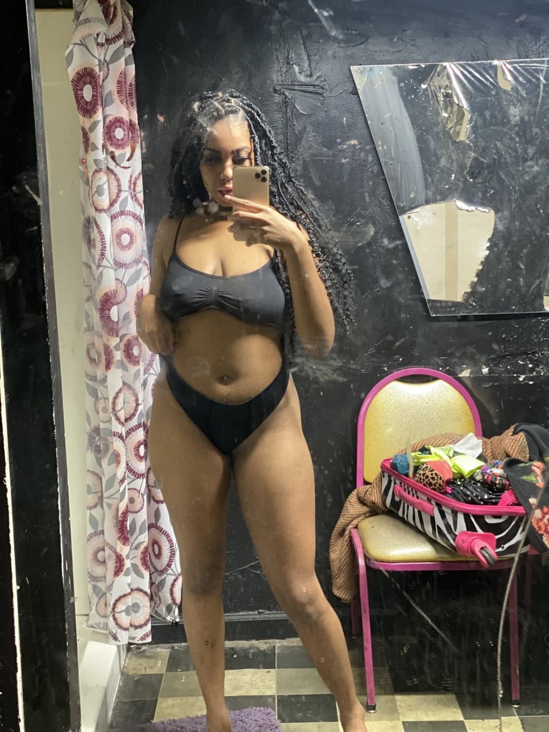 Saggy tit Bae sexy ebony
