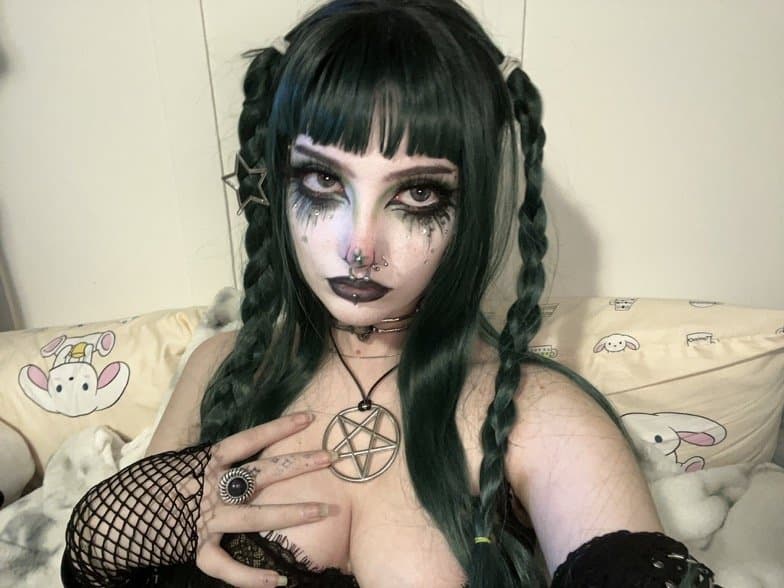 Pale goth teen is a slut for my BWC